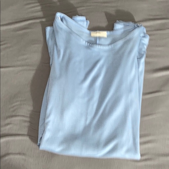 A junior dress - Picture 4 of 5